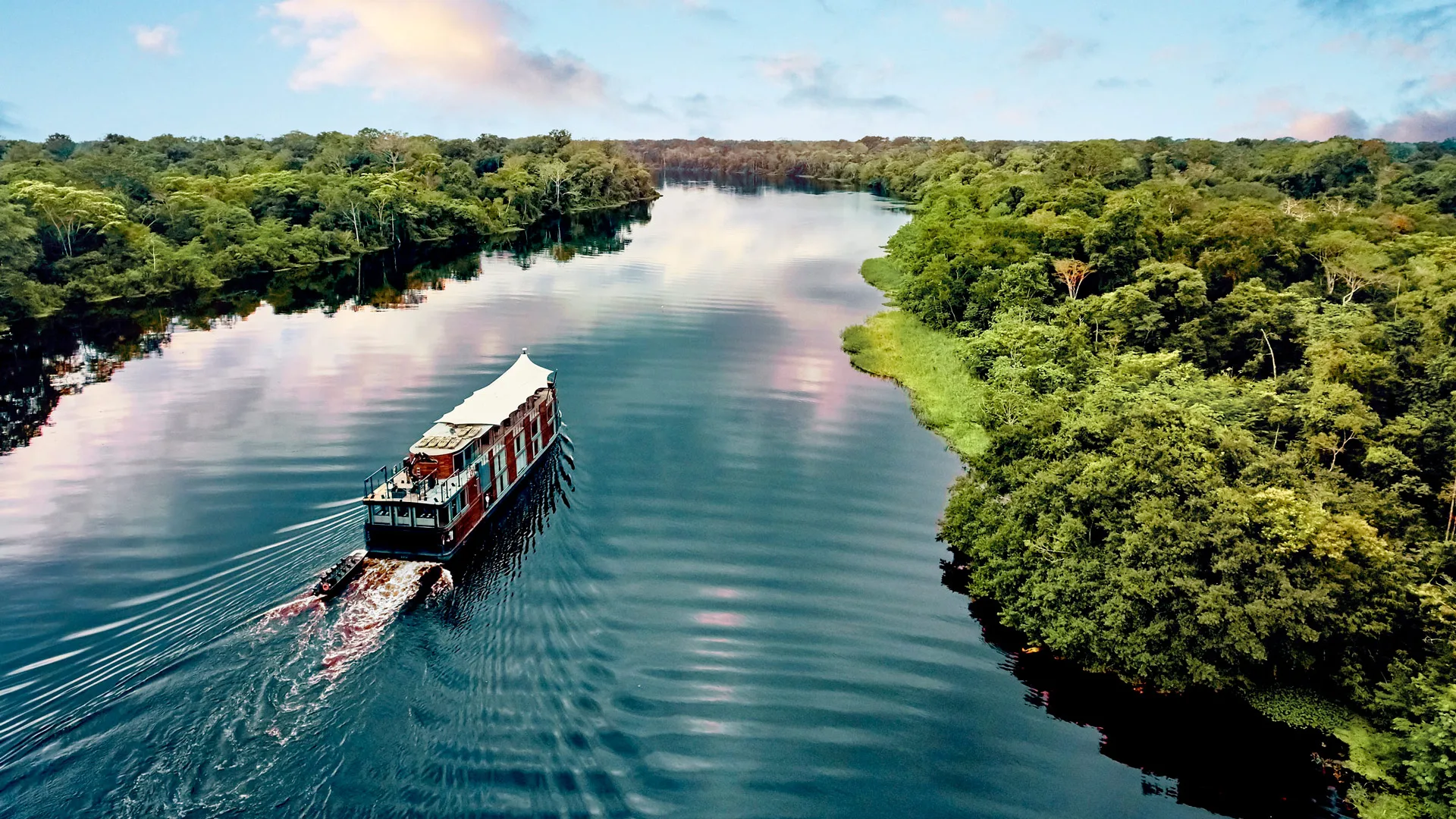 Davalia travel - Aria Amazon Cruise 1 1920
