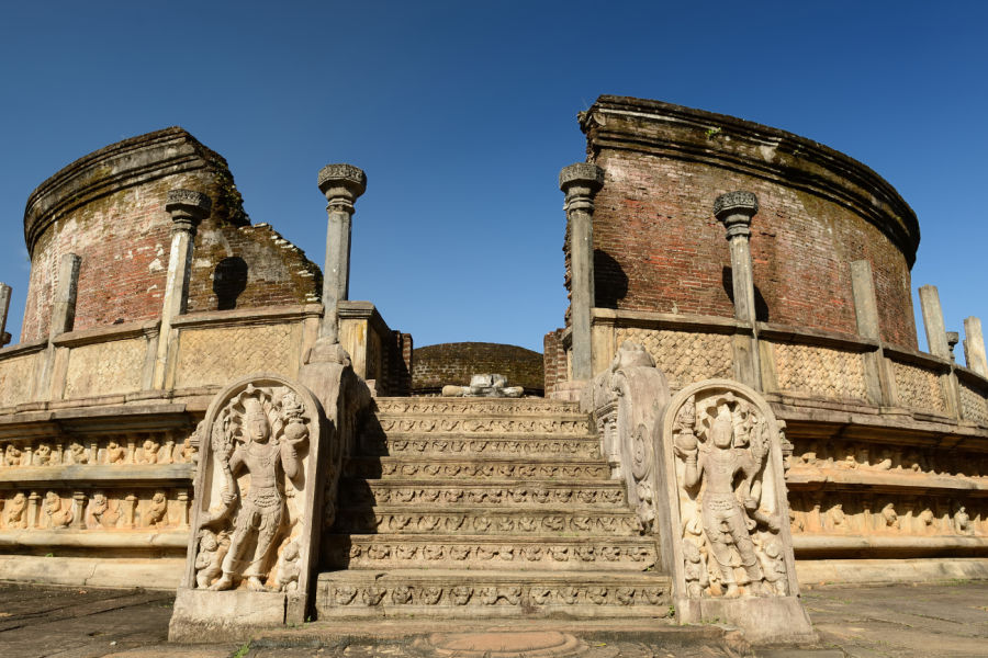 Anuradhapura y Polonnaruwa