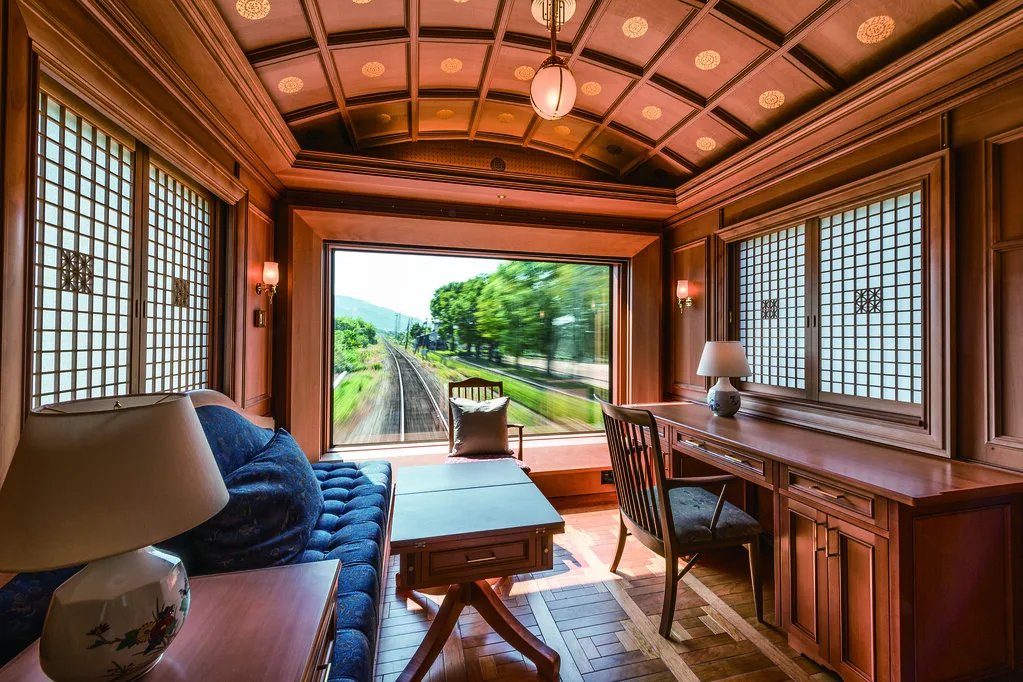 Interior vagón seven stars kyushu