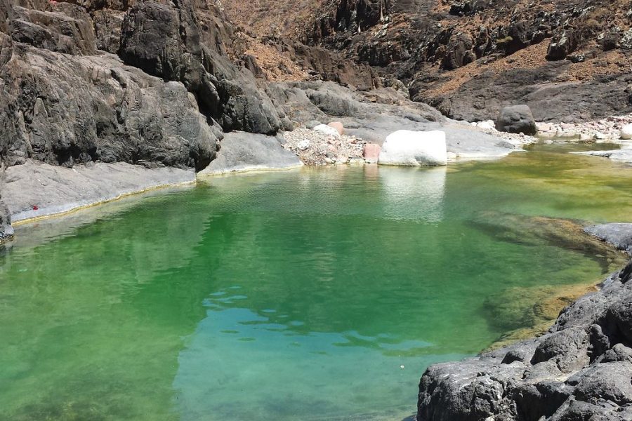 wadi-dirhur-canyon